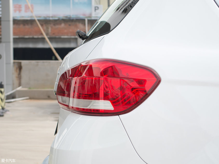 2018H6 {(ln)(bio) \Ӱ1.5T քӃ(q)Ӣ