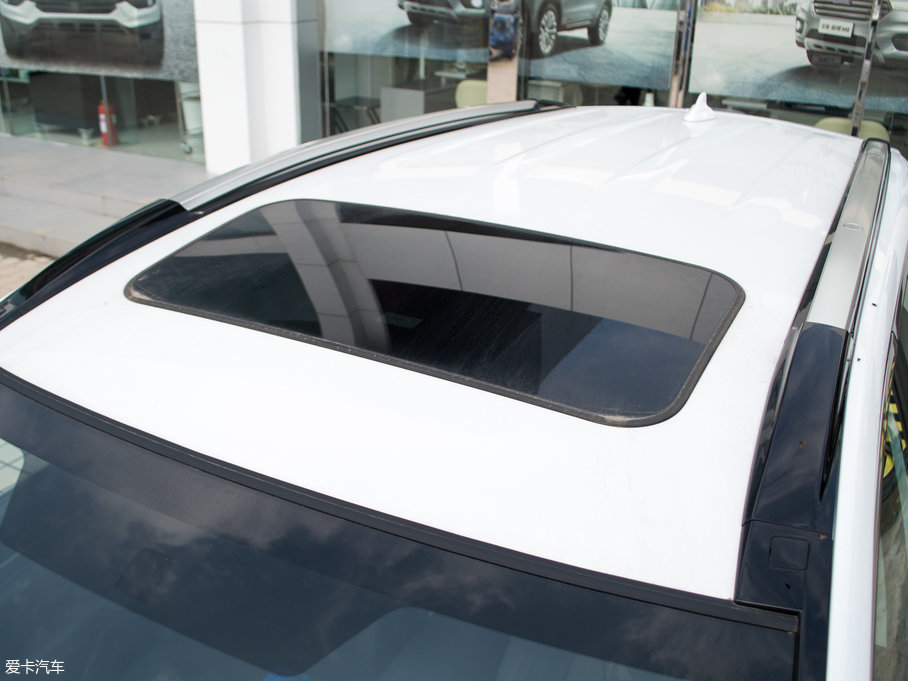 2018H6 { \Ӱ1.5T քӃ򌾫Ӣ