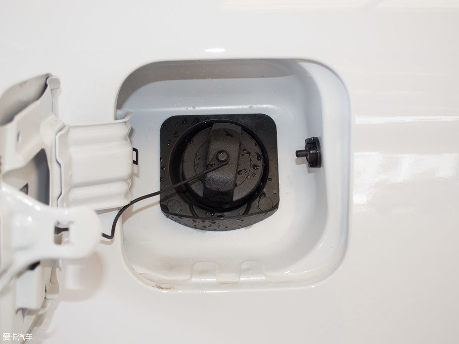 2018H6 { \Ӱ1.5T քӃ򌾫Ӣ