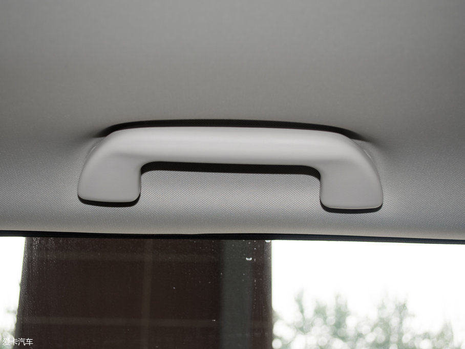 2018H6 { \Ӱ1.5T քӃ򌾫Ӣ