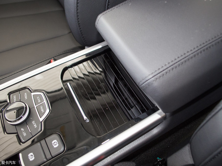 2018H6 { \Ӱ1.5T քӃ(q)Ӣ