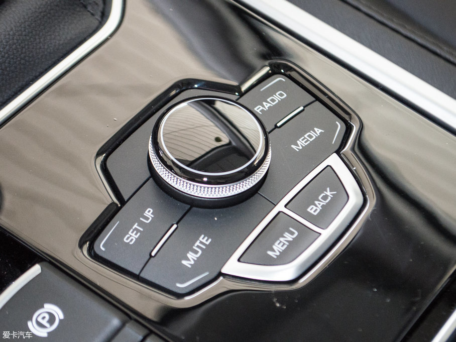 2018H6 { \Ӱ1.5T քӃ򌾫Ӣ