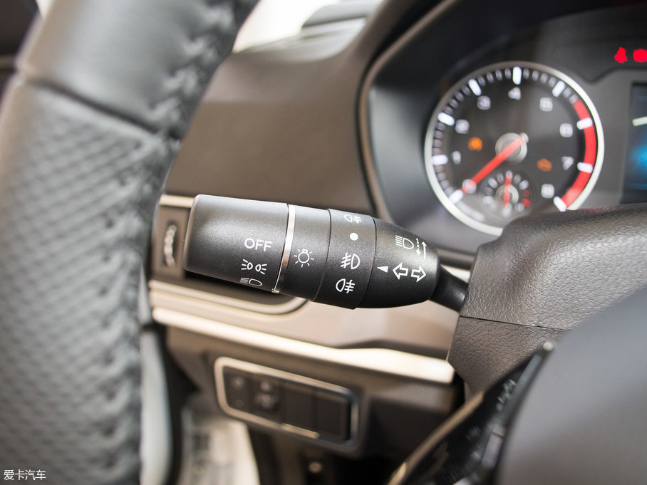 2018H6 { \Ӱ1.5T քӃ(q)Ӣ