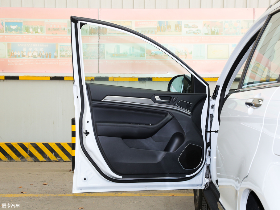 2018H6 {(ln)(bio) \(yn)Ӱ1.5T քӃ(q)Ӣ