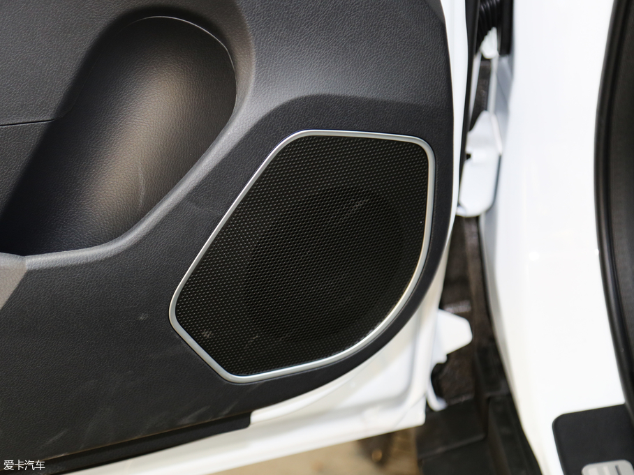 2018H6 {(ln)(bio) \Ӱ1.5T քӃ(q)Ӣ