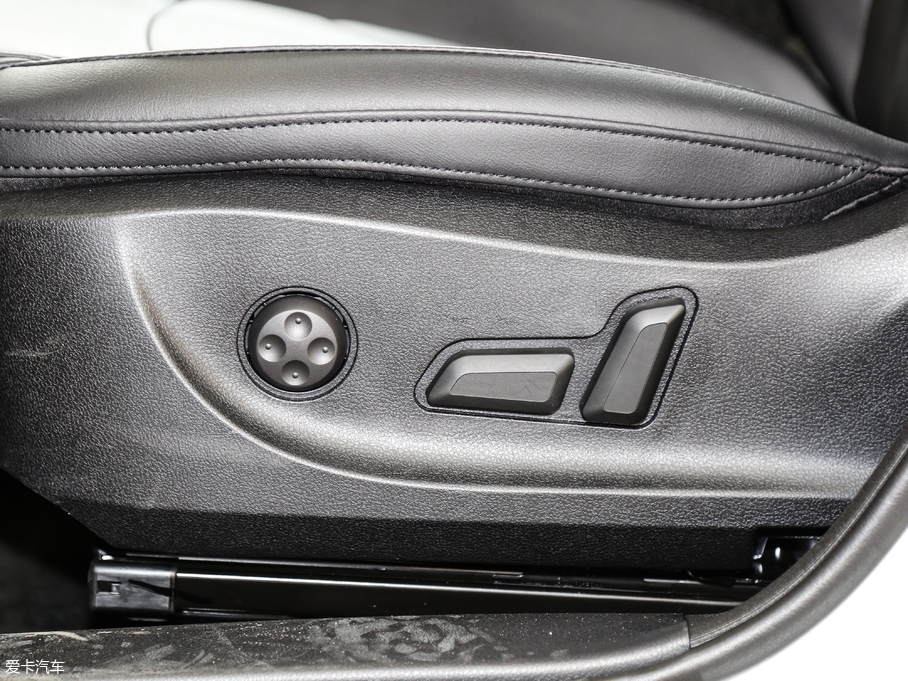 2018H6 { \Ӱ1.5T քӃ򌾫Ӣ