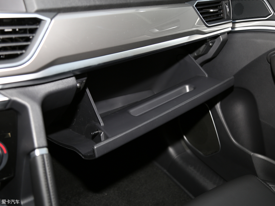 2018H6 \Ӱ 1.5T քӃ򌾫Ӣ