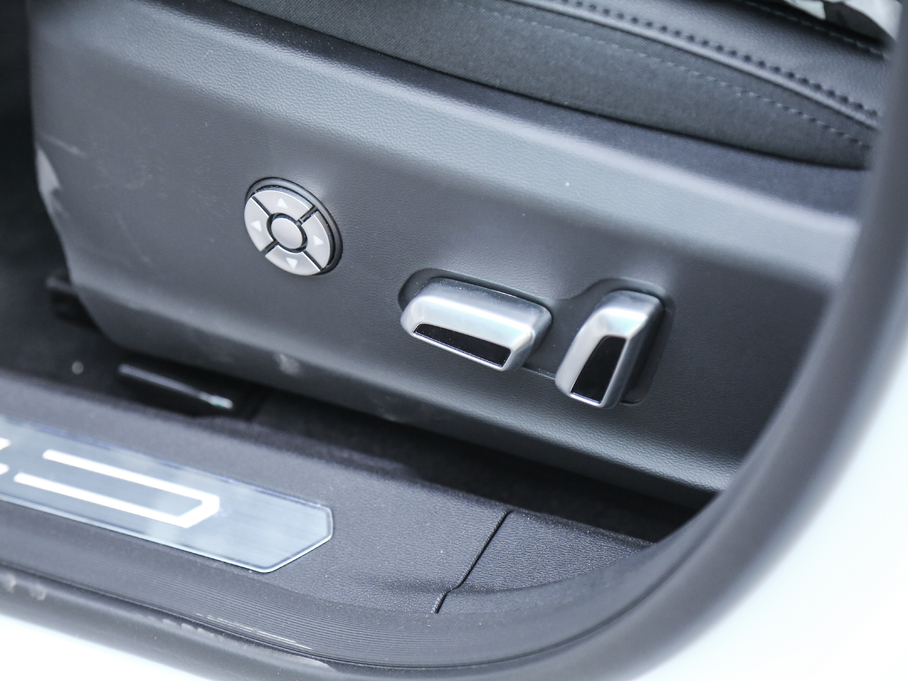 2018H6 \Ӱ 1.5T ԄӃF