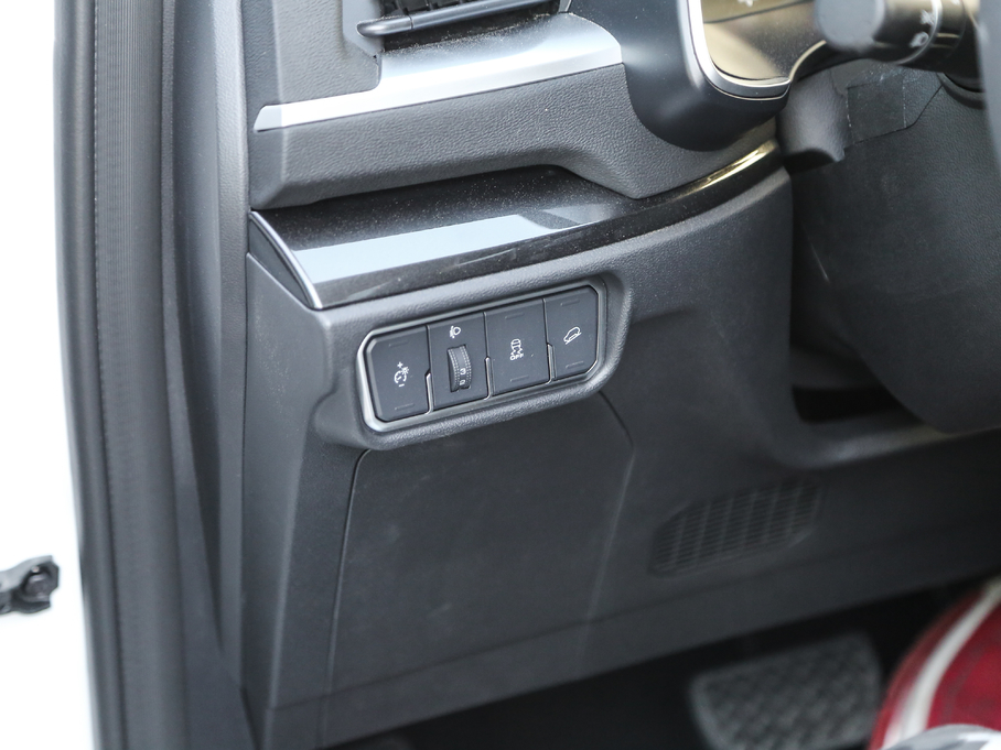 2018H6 \Ӱ 1.5T ԄӃF