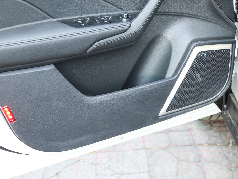 2017H7 L t 2.0T ԄӺA