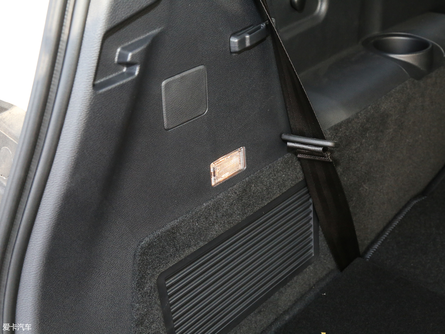 2017H7 L t 2.0T ԄӺA