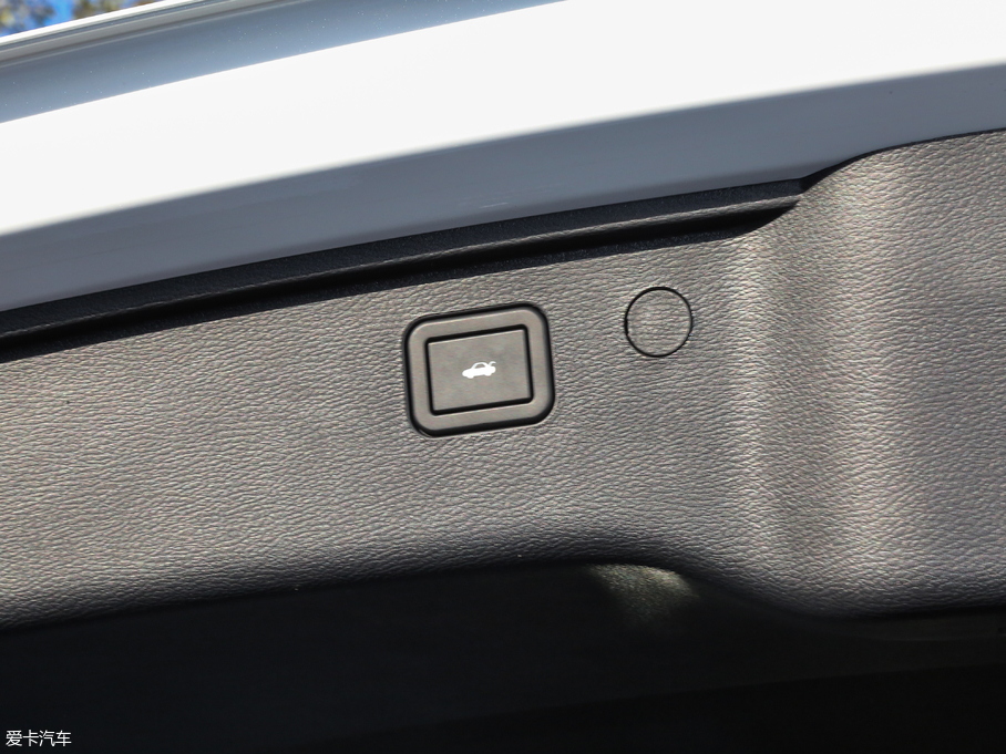 2017H7 L t 2.0T ԄӺA