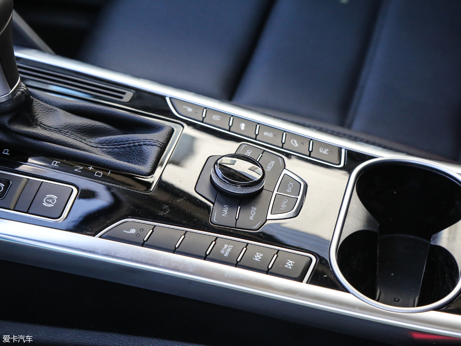 2017H7 L t 2.0T ԄӺA