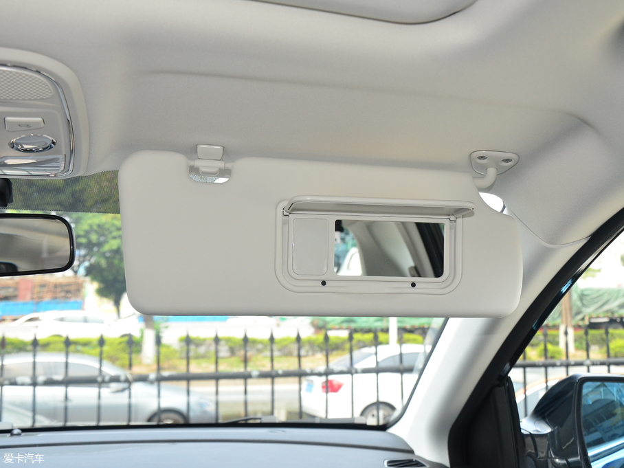 2018H6 {(ln)(bio) \(yn)(dng)1.5T Ԅ(dng)(q)Ӣ