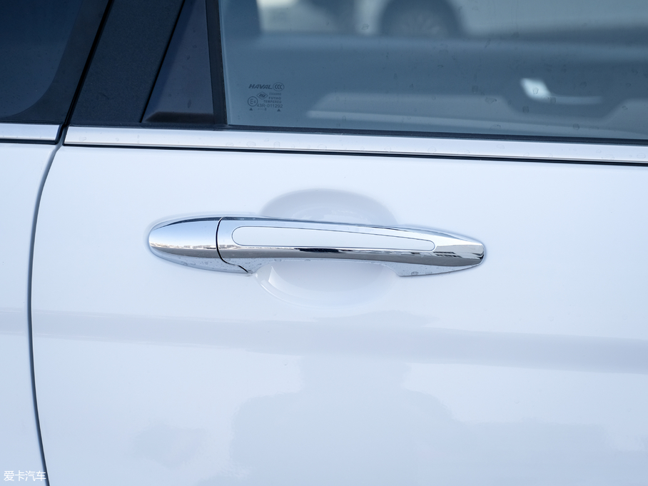 2018H6 { \Ӱ1.5T ԄӃ򌾫Ӣ