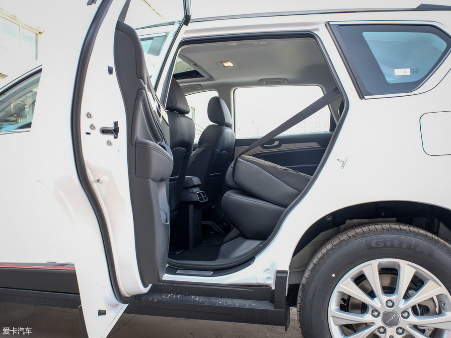 2018H6 { \Ӱ1.5T ԄӃ򌾫Ӣ