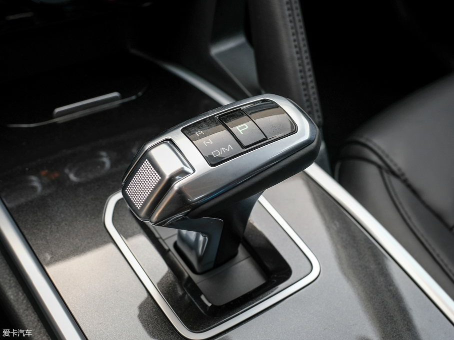 2018H6 { \Ӱ1.5T ԄӃ򌾫Ӣ