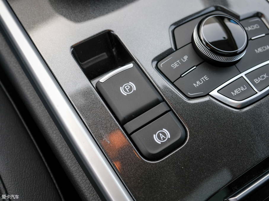 2018H6 { \Ӱ1.5T ԄӃ(q)Ӣ