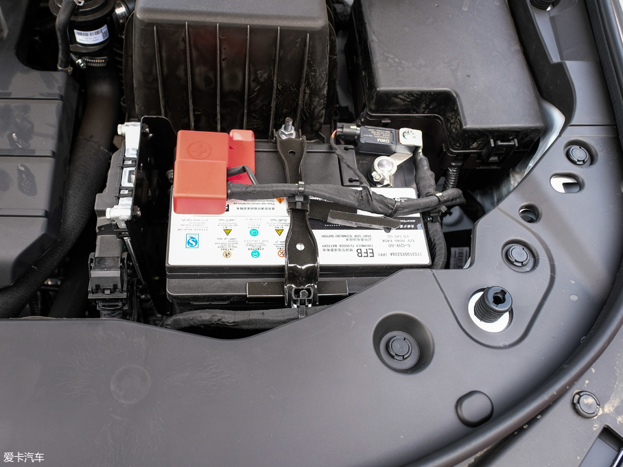 2018H6 { \Ӱ1.5T ԄӃ򌾫Ӣ