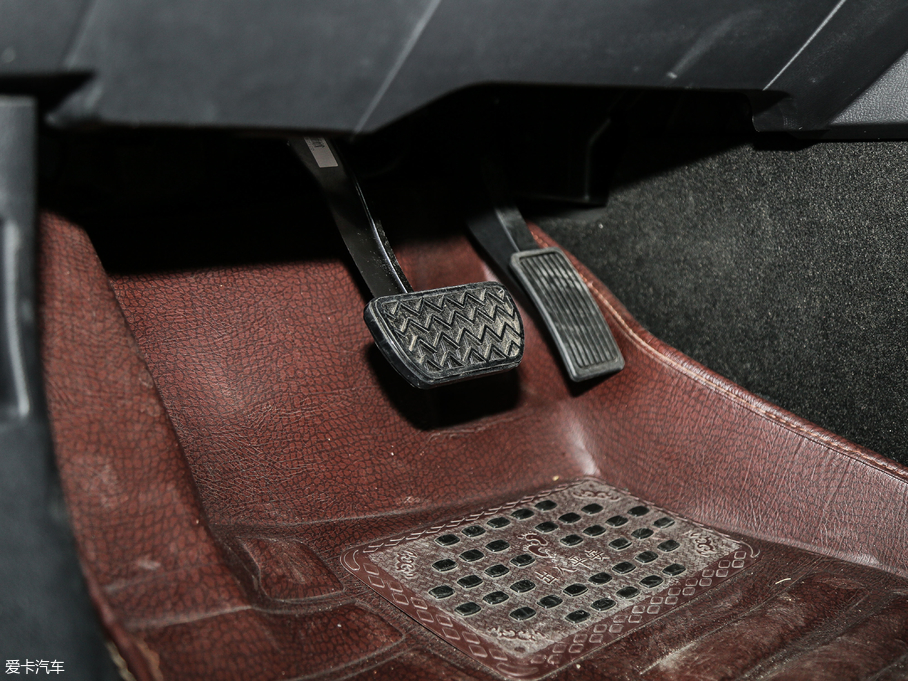 2018H6 { \Ӱ1.5T ԄӃ򌾫Ӣ