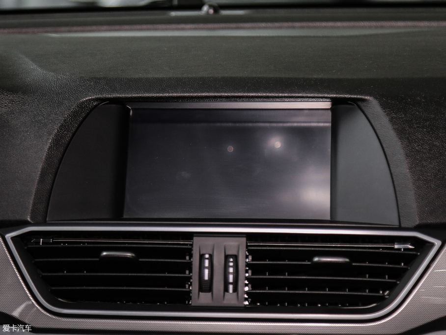 2018H6 { \Ӱ1.5T ԄӃ򌾫Ӣ