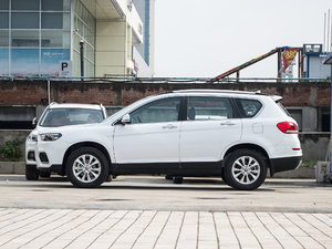 2018款蓝标 运动版1.5T 手动两驱精英型 正侧（左）