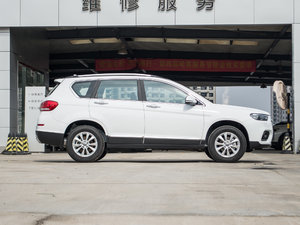 2018款蓝标 运动版1.5T 手动两驱精英型 整体外观