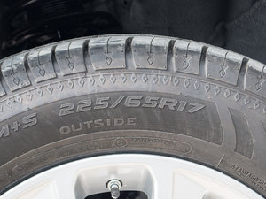 2018款蓝标 运动版1.5T 手动两驱精英型 轮胎尺寸
