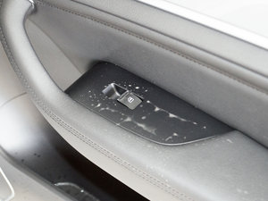 2018{ \Ӱ1.5T քӃ򌾫Ӣ g