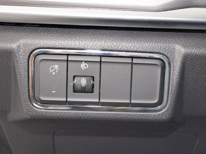 2018{ \Ӱ1.5T քӃ򌾫Ӣ п؅^