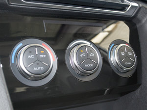 2018{ \Ӱ1.5T քӃ򌾫Ӣ п؅^