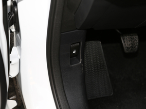 2018\Ӱ 1.5T քӃ򌾫Ӣ g