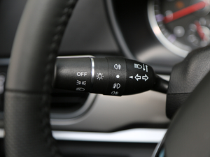 2018款运动版 1.5T 手动两驱精英型 中控区