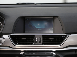 2018款运动版 1.5T 手动两驱精英型 中控台显示屏