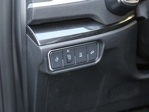 2018\Ӱ 1.5T ԄӃF п؅^