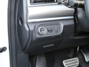 2017L t 2.0T ԄӺA п؅^