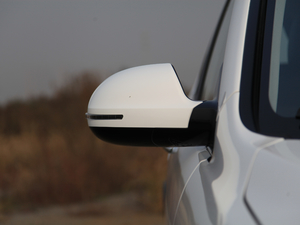 2018\Ӱ 1.5T ԄӃ򌾫Ӣ ^