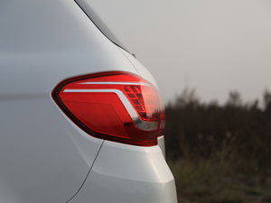 2018\Ӱ 1.5T ԄӃ򌾫Ӣ (ji)^