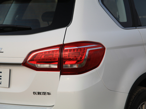 2018\Ӱ 1.5T ԄӃ򌾫Ӣ (ji)^