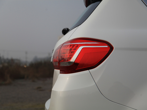 2018\Ӱ 1.5T ԄӃ򌾫Ӣ (ji)^