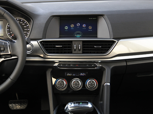 2018款运动版 1.5T 自动两驱精英型 中控台