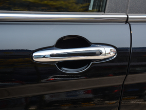 2018{ \Ӱ1.5T ԄӃ򌾫Ӣ {T