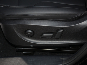 2018{(ln)(bio) \(yn)(dng)1.5T Ԅ(dng)(q)Ӣ {{(dio)(ji)