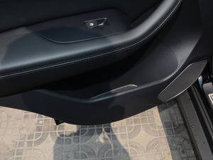 2018{ \Ӱ1.5T ԄӃ򌾫Ӣ g