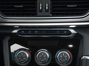 2018{ \Ӱ1.5T ԄӃ򌾫Ӣ п؅^