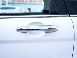 2018{ \Ӱ1.5T ԄӃ򌾫Ӣ ^