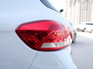 2018{ \Ӱ1.5T ԄӃ򌾫Ӣ ^