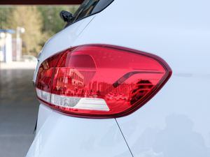 2018{ \Ӱ1.5T ԄӃ򌾫Ӣ ^