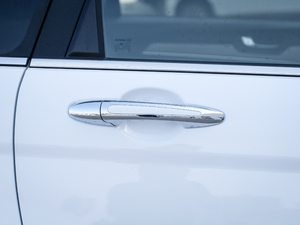 2018{ \Ӱ1.5T ԄӃ򌾫Ӣ ^