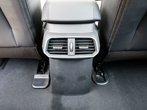 2018{ \Ӱ1.5T ԄӃ򌾫Ӣ g